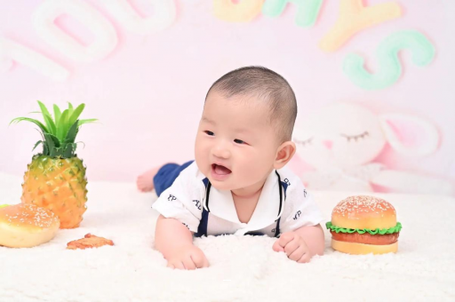 六盘水宝宝什么时候能吃盐 六盘水宝宝什么时候能吃盐